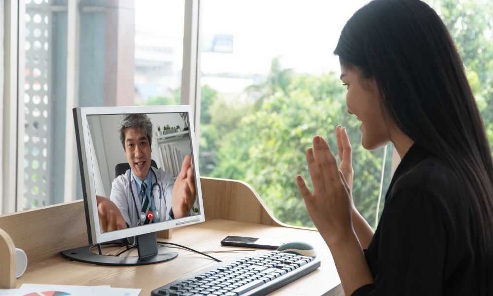 Peran Konsultasi Dokter Online dalam Meningkatkan Mutu Pelayanan Kesehatan