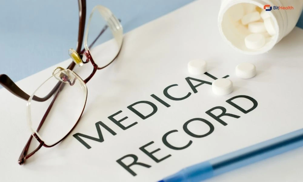 Sejarah Rekam Medis: Dari Catatan Manual hingga Era Digital